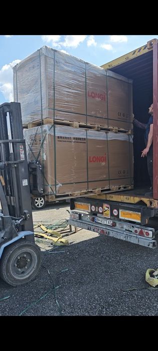Сонячні панелі longi в наявності