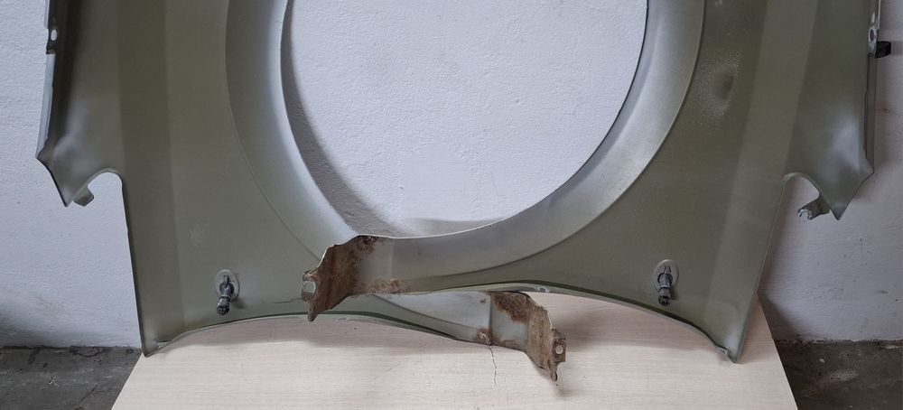 Błotnik Opel Meriva A