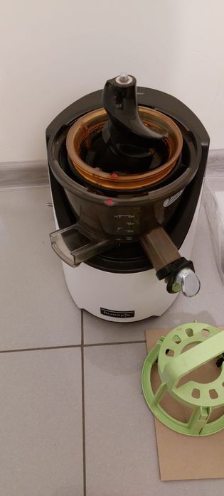 Wyciskarka kuvings EVO 820 plus