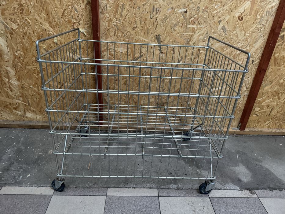 Kosz metalowy siatkowy na kołach solidny 60x85cm