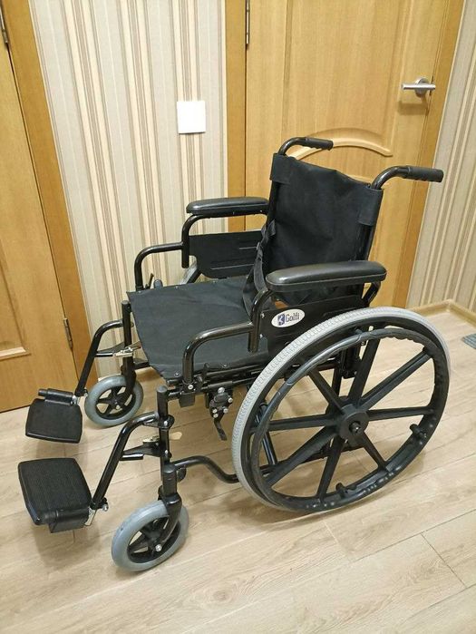 ІнвалІдний вІзок G103Y