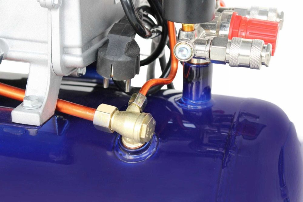 KRAFT&DELE Kompresor Olejowy Sprężarka Powietrza 24l 230v 2,8kw KD4050