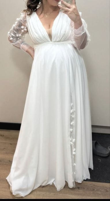 Lekka muślinowa ciążowa suknia ślubna w stylu boho