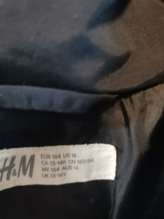 Спортивні черевики зима та куртка на підлітка