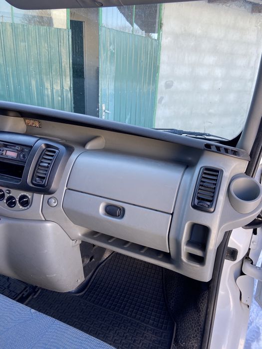 Бус Reno Trafik  оригинал 230 тис пробігу