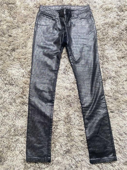 Spodnie Srebrne Metaliczne Rurki Jeansy Woskowane Slim Fit Glam Rock