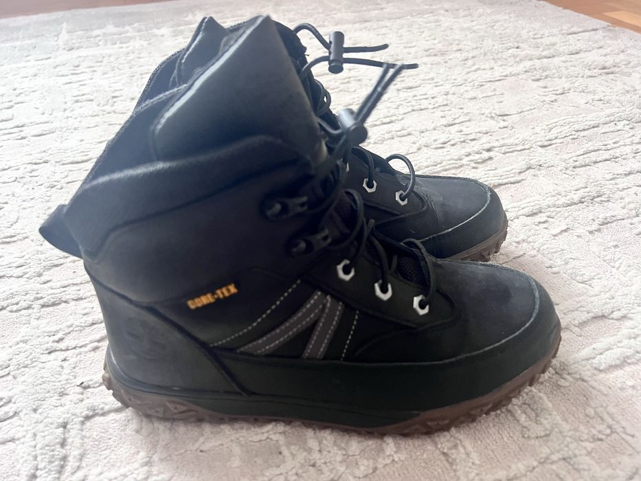 Зимові черевики, чоботи для хлопчика