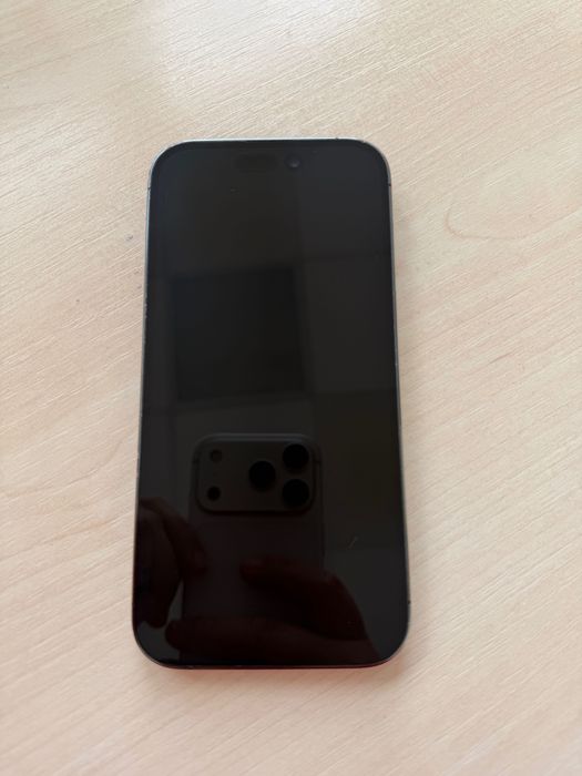 Продам iPhone 14 pro