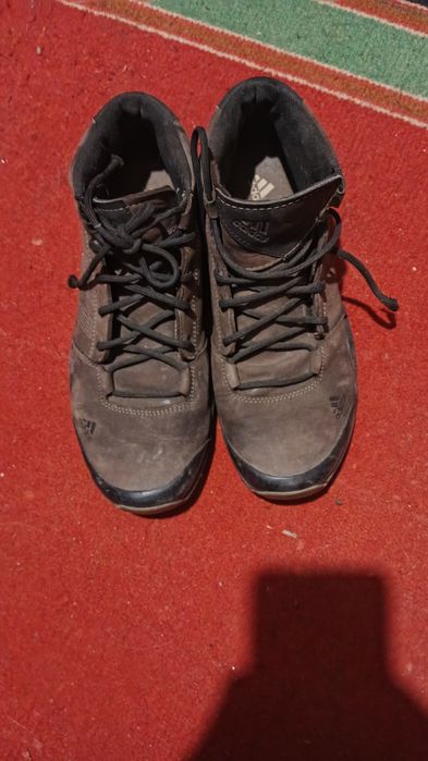 Ботінки Адідас Розмір 42