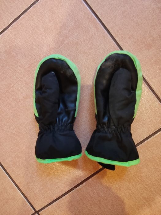 Продаю дитячі рукавички