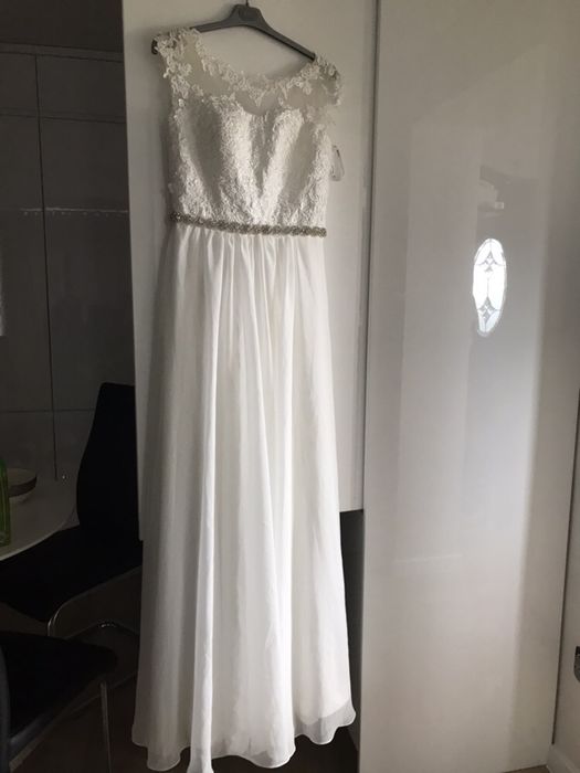 Suknia ślubna S/M 36/38 z ozdobnym paskiem koronka