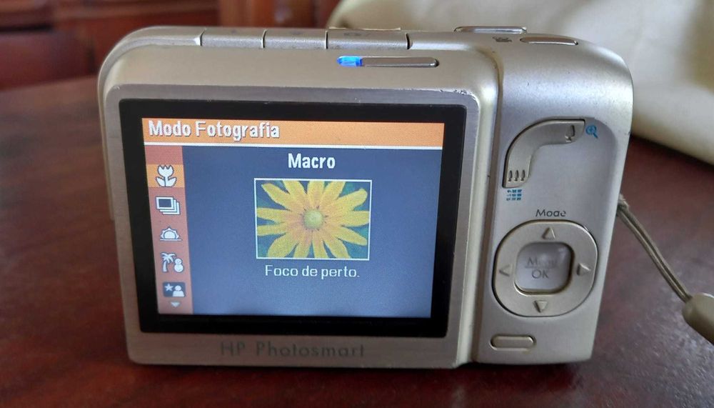 maquina fotográfica digital HP Photosmart M627 - 7MP