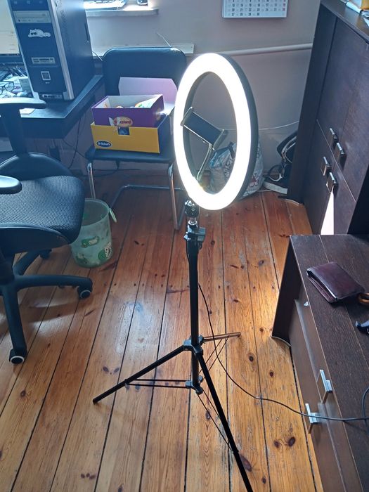 Lampa pierścieniowa Led+statyw 160 cm