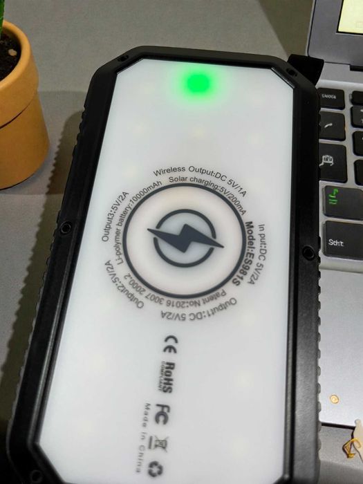 (PORTES GRÁTIS) NOVA Powerbank 20000mAh - Carregamento sem Fios, LEDs