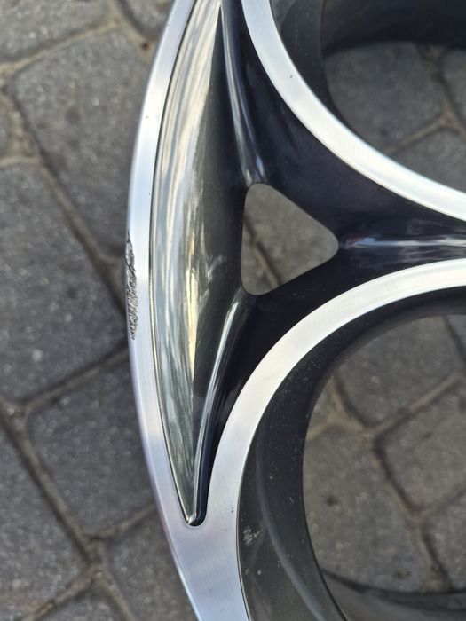 Felga aluminiowa Alfa Romeo Stelvio 20