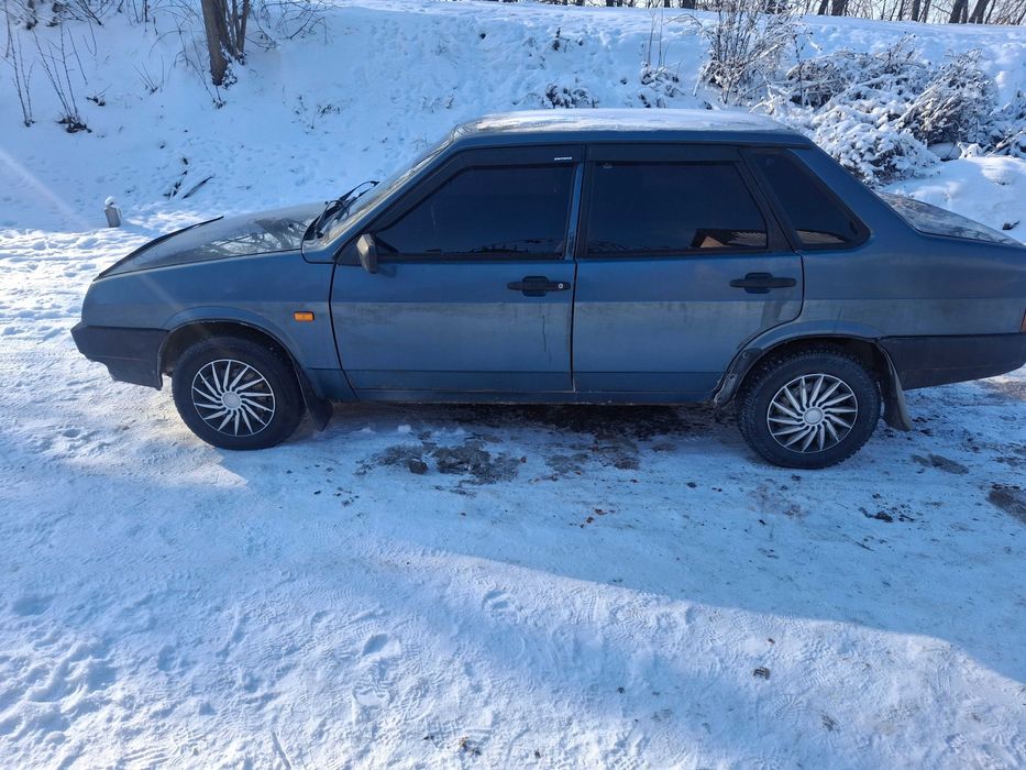 Продам ваз 21099