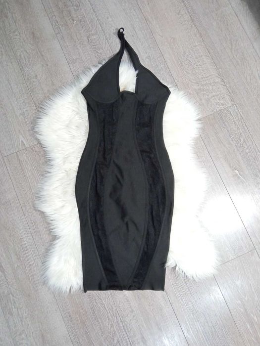 Piękna sukienka idealna na sylwestra