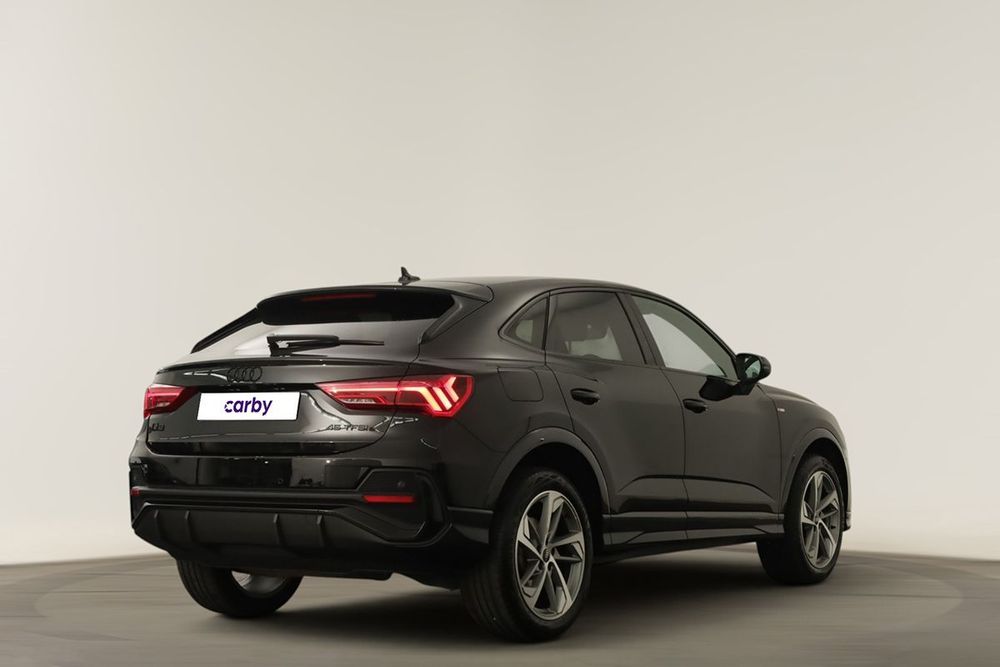 Audi Q3 Sportback 45 TFSIe S line S tronic foto 4