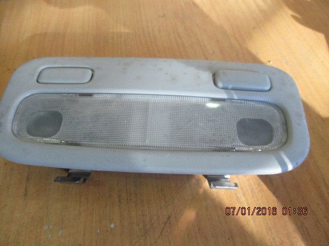 Plafonier frente TOYOTA Corolla Sedan (_E11_)