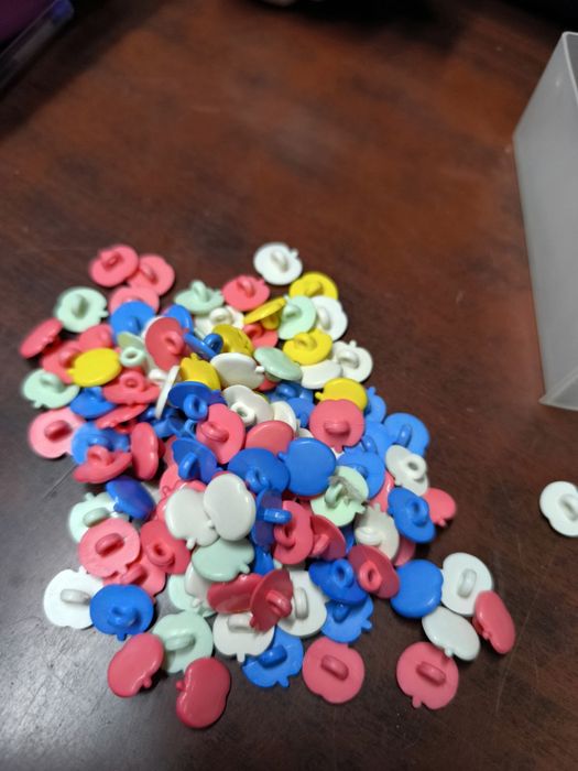 Botões forma de maça oeiras