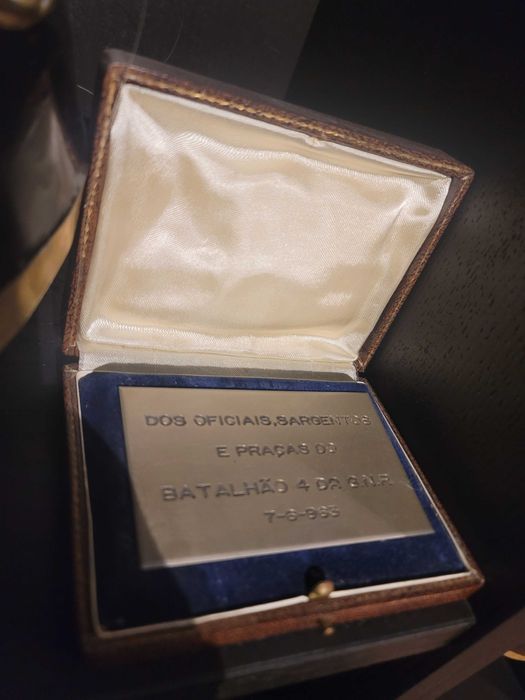 Capacete de Gala de Capitâo de cavalaria da GNR