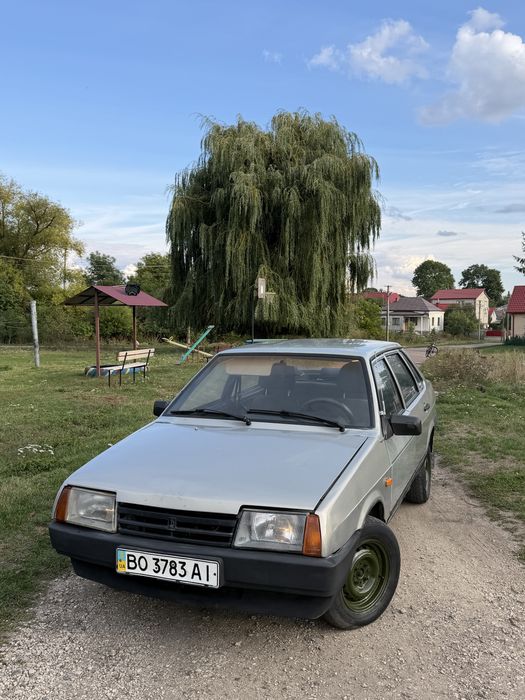 Продам ВАЗ 21099