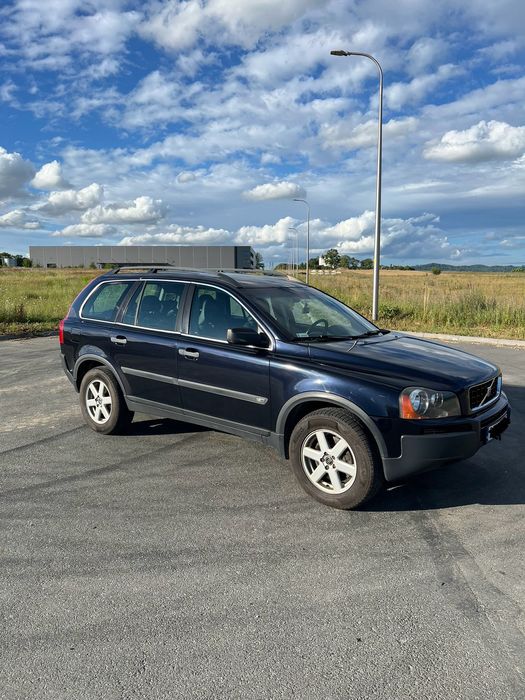 Volvo XC90 2,4D5 4x4 manual ładny 7 osób możliwa zamiana