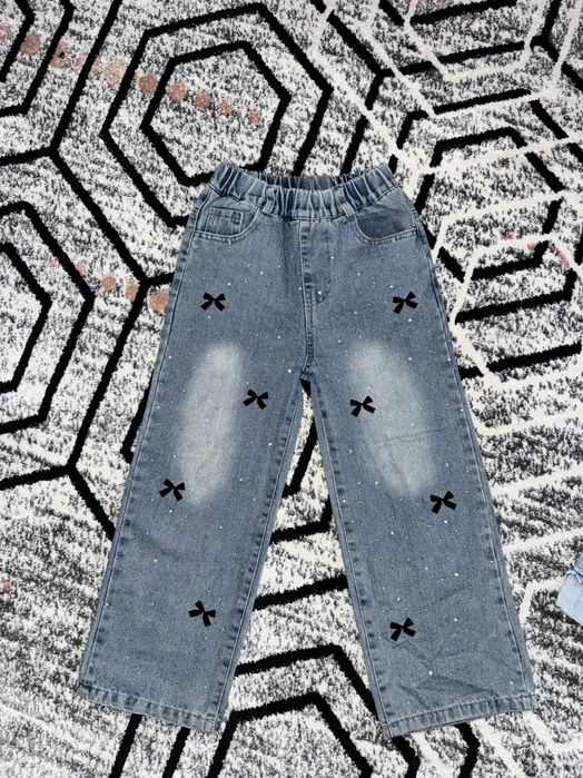 Джинси на дівчинку, за додатковою інформацією звертайтеся в особисті