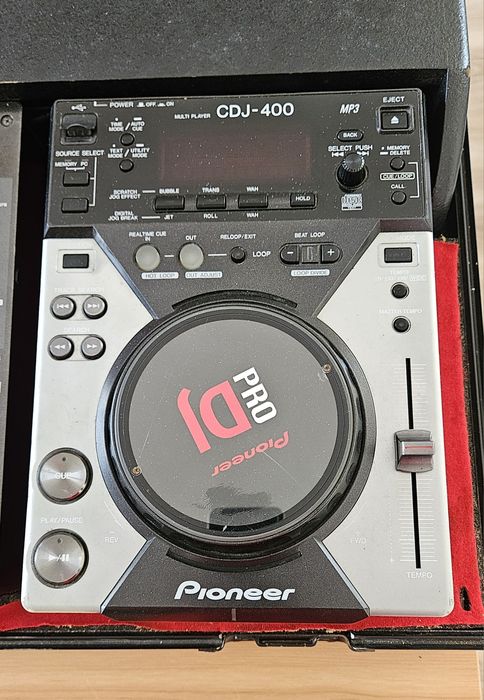 2x CDJ-400 + DJM-400 + case Pioneer DJ