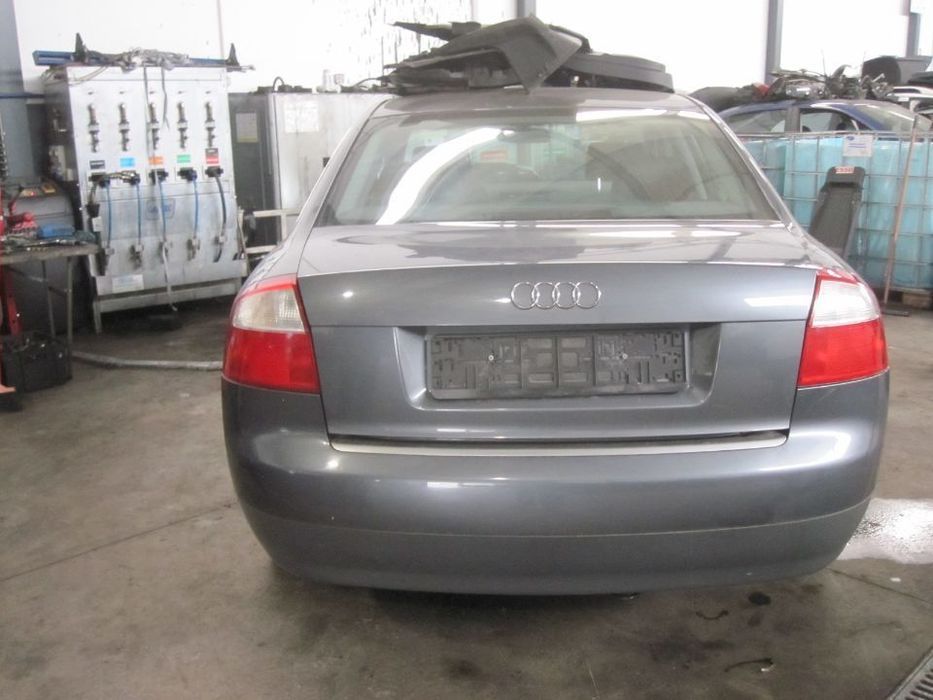 Tablier Audi A4 B6 130cv de 2001