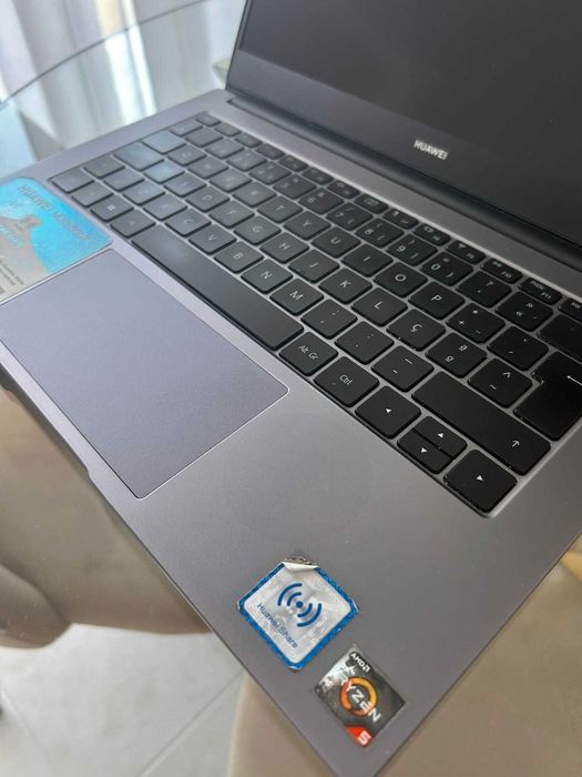 Huawei MateBook D 14" | Ryzen 5 | 8GB RAM | 512GB SSD | Bateria Excelente!
