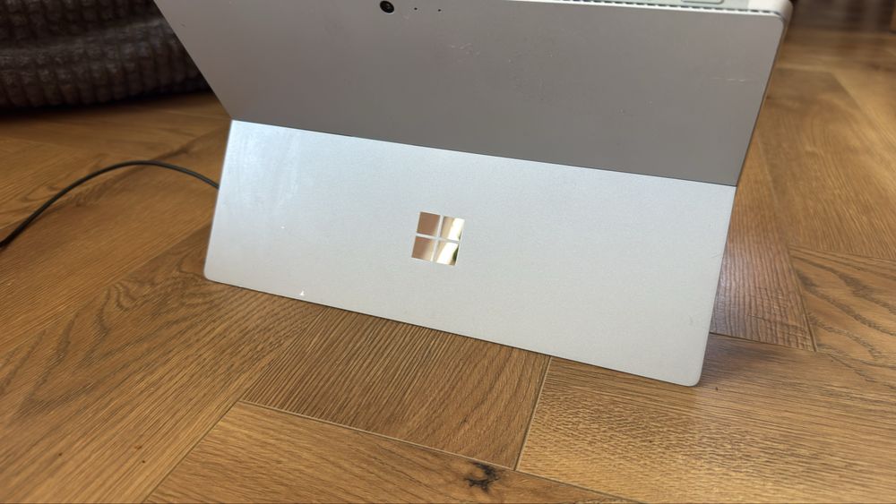 Surface 4 Pro 8/256GB i5-6300U