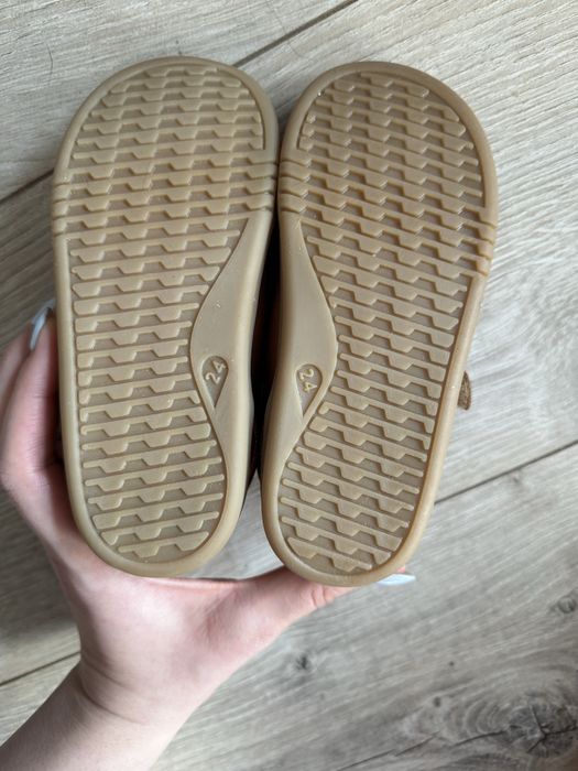 Buty Bobux Buggie I-Walk Leather Caramel rozmiar 24 haftowane skórzane