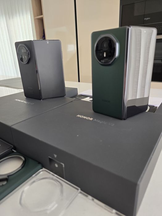 Honor Magic V3 512GB with NEW Case. Exchange/Trade-in. Invoice, Warranty, Case64169650976386122