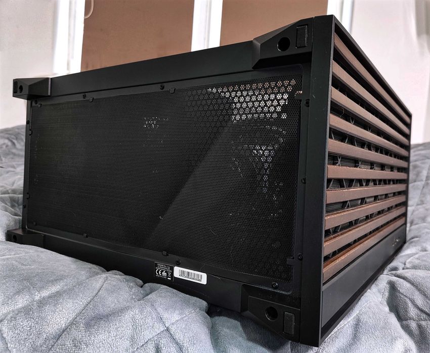 Komputer ,,The elegant"| RX9060XT 16GB/32GB 3600 DDR4/i7 10700KF 8C16T