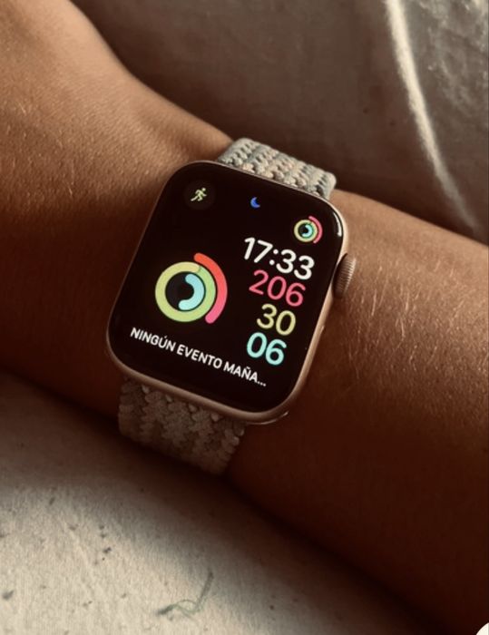 Apple Watch 2 as new, gold with some extra bracelets64739999063681120