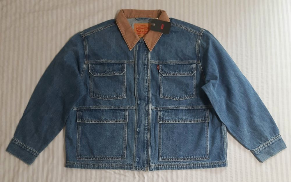 Куртка LEVIS original. Нова.Розм L.