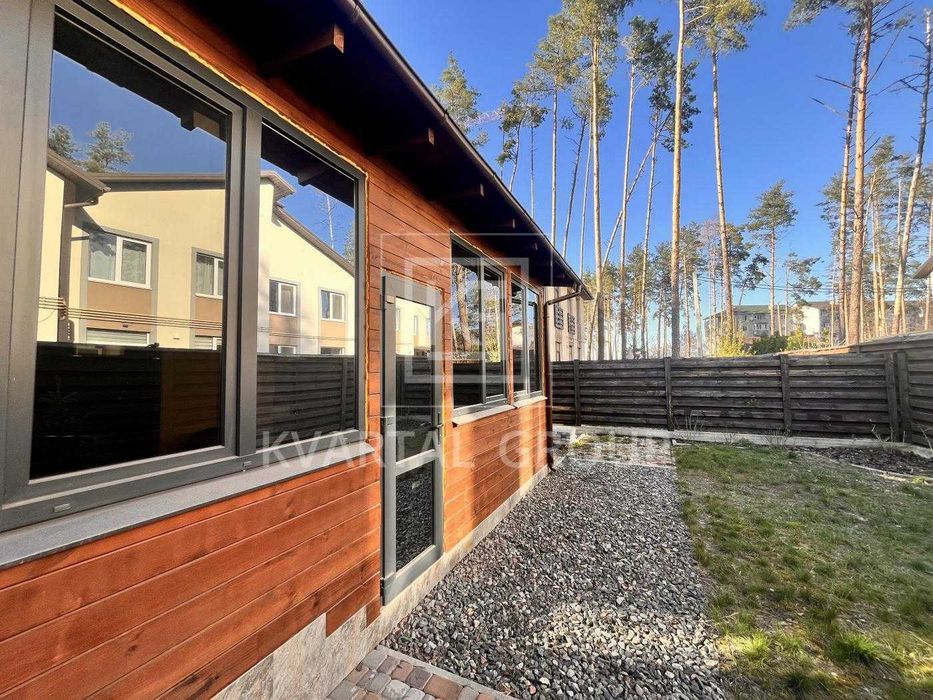 Дуплекс з новим ремонтом прямо біля парку.15хв до Києва