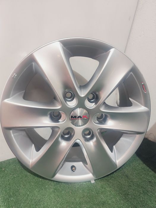 Felgi aluminiowe MAC 6x139 ET 50 7J 16 "