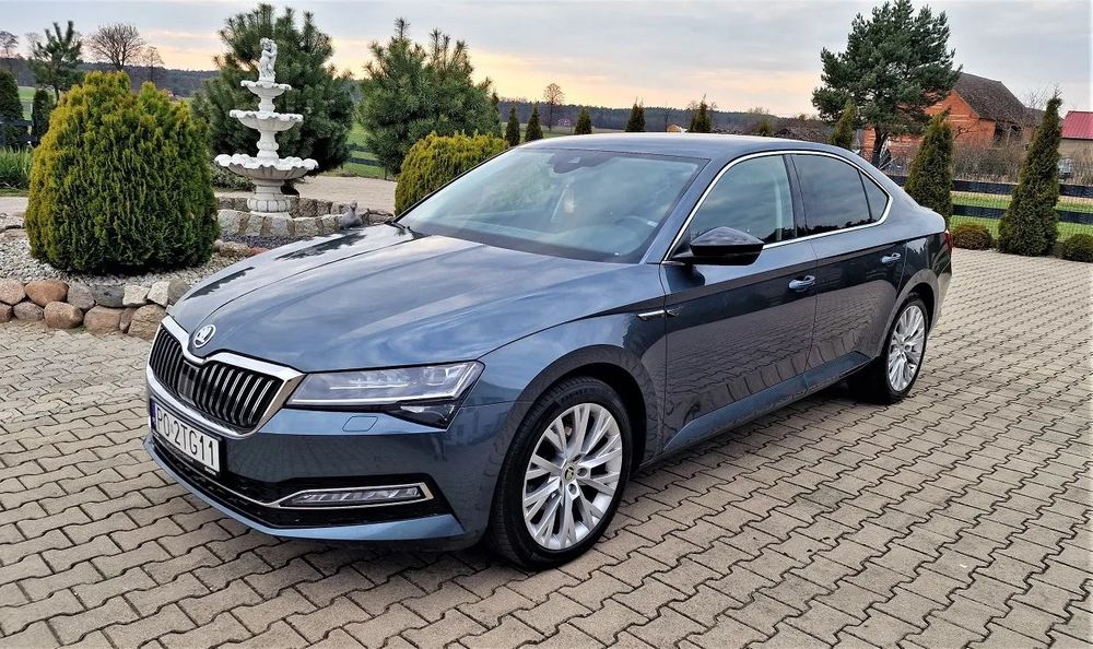 Skoda Superb 2.0 TDI 200 KM DSG Canton Virtual Navi Ledy Polski Salon
