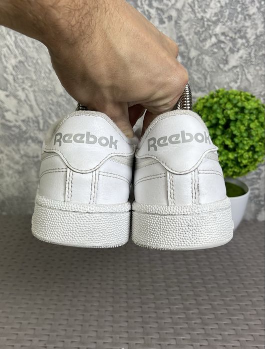 Reebok Classic кроссовки 39 размер кожаные спортивные белые