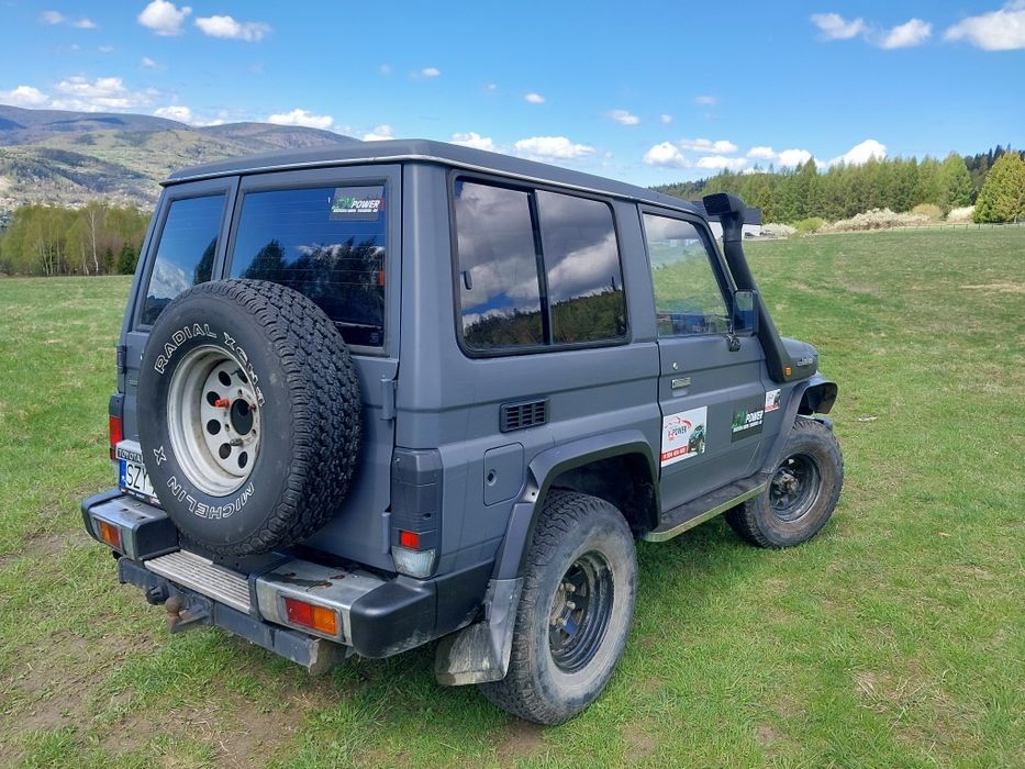 Toyota land cruiser 70