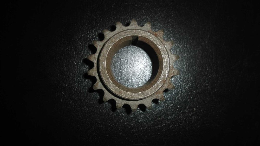 Звездочка шестерня коленвала Москвич 2140  ИЖ 412