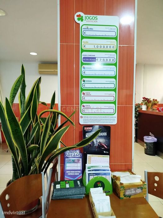 Trespasse Café C/ Jogos Da Santa Casa Negociável