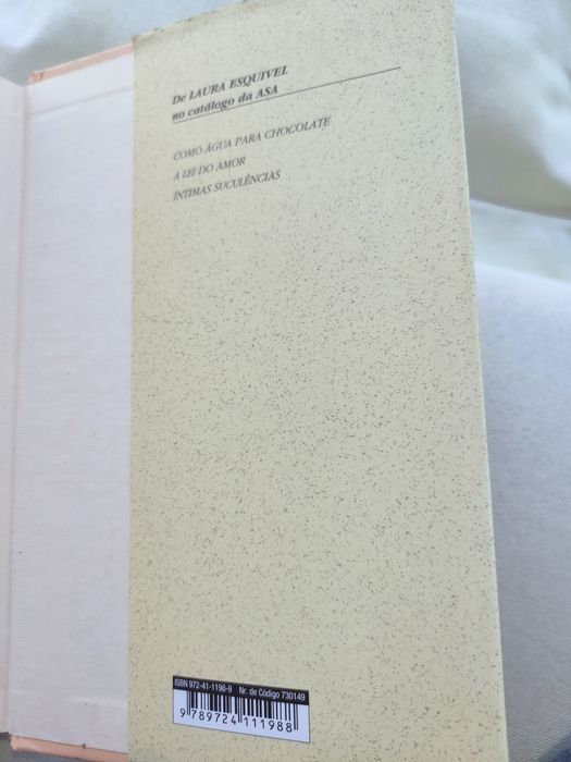 Livro Como água para o chocolate64729957502721122