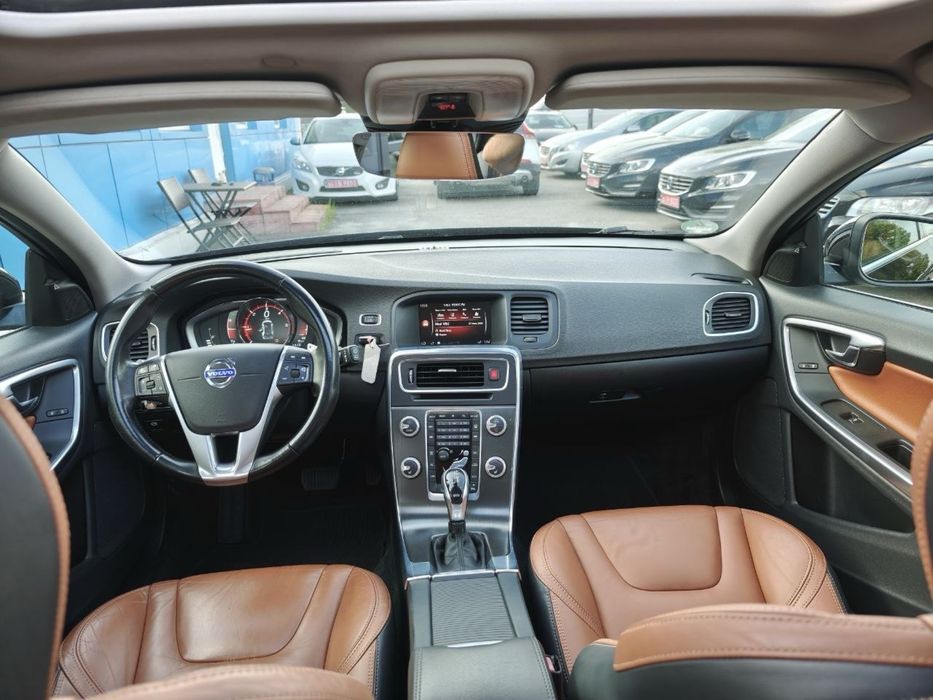 Volvo V60 SUMMUM Facelift 2014  2.0 D4 Turbo Diesel