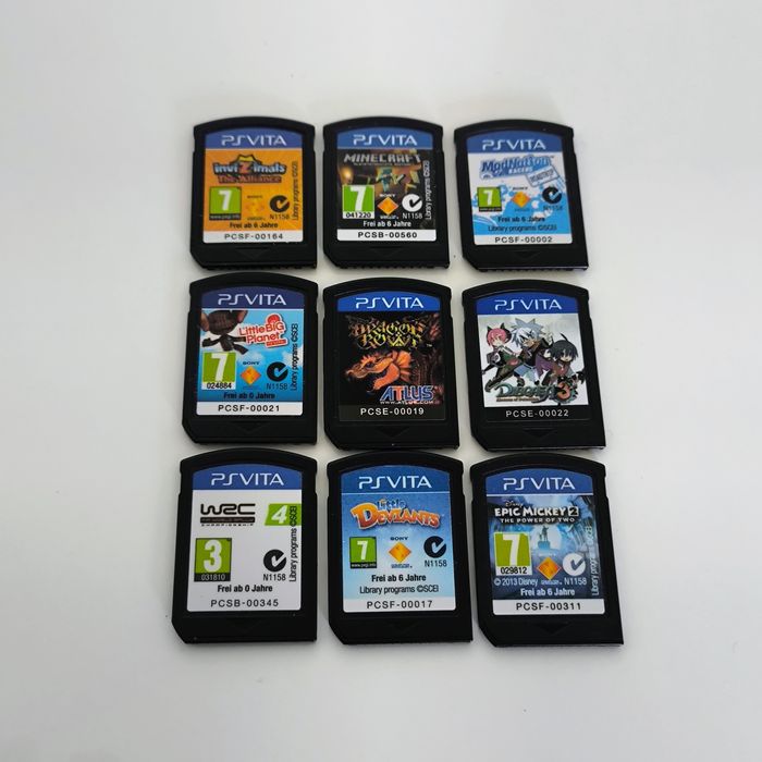 24 Jogos PS Vita + Acessórios