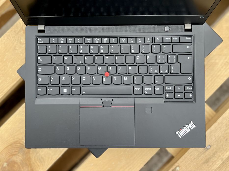 Ноутбук Lenovo Thinkpad T14 G1/i5-10310U/32GB+SSD 512GB/14"FHD/4 ядра