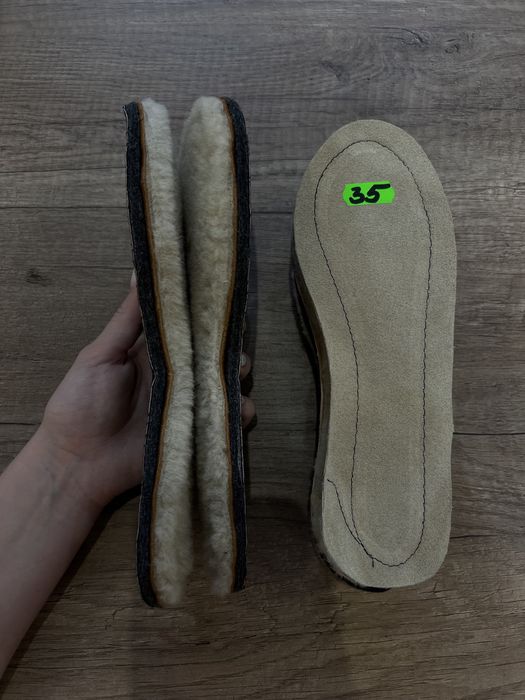 Устілки з шкіри, войлоку та хутра