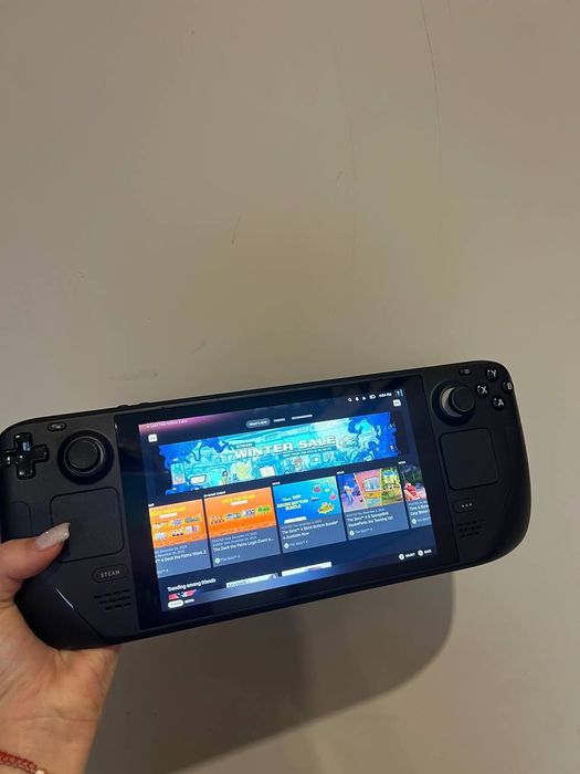 Steam Deck 512GB LCD - идеальное состояние, полный комплект